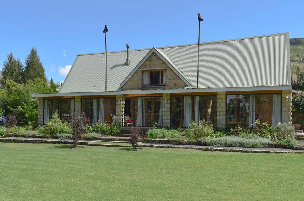 The Clarens Country House